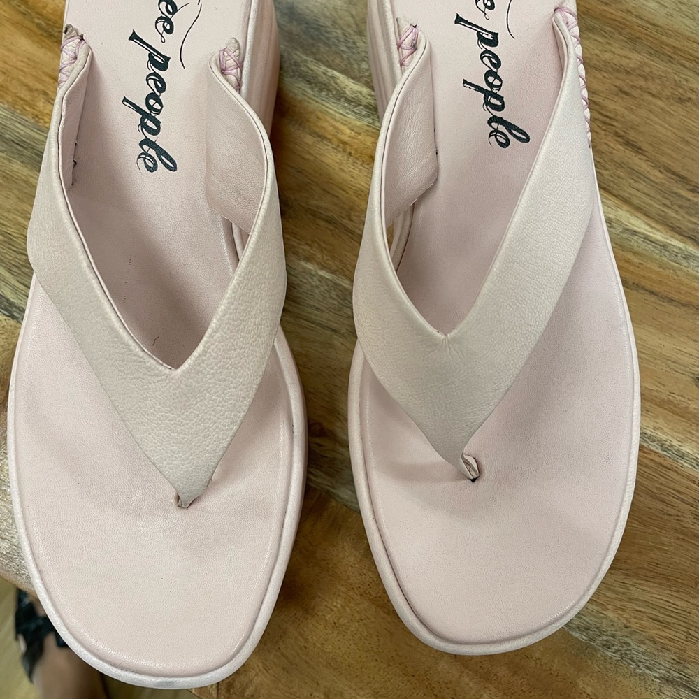 Free people platform sandals SOLD